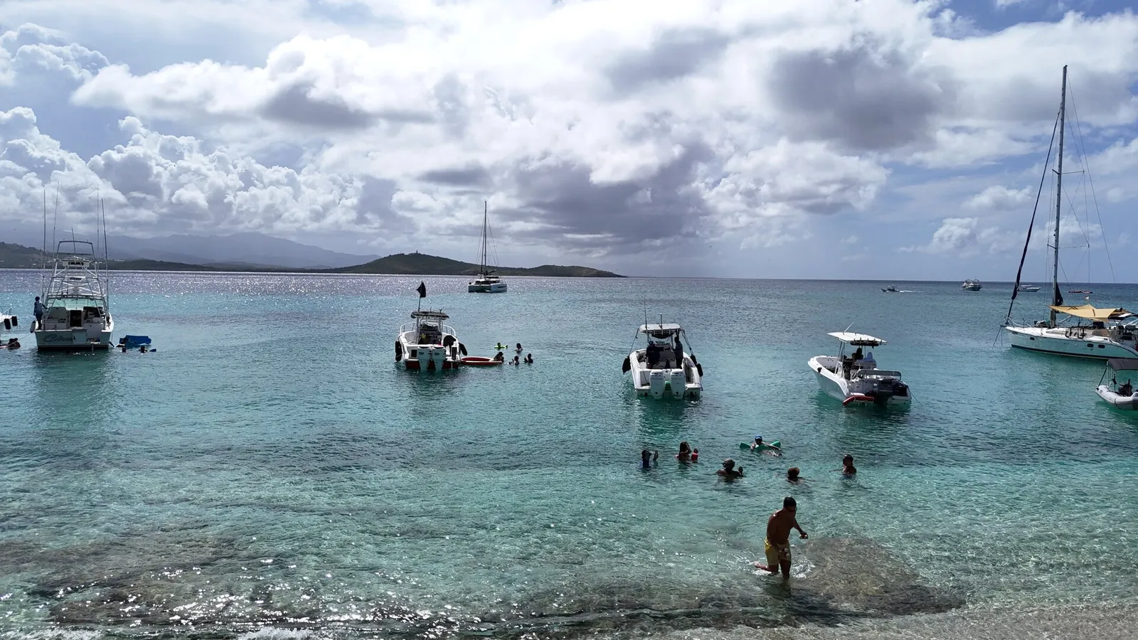 Icacos crystal waters