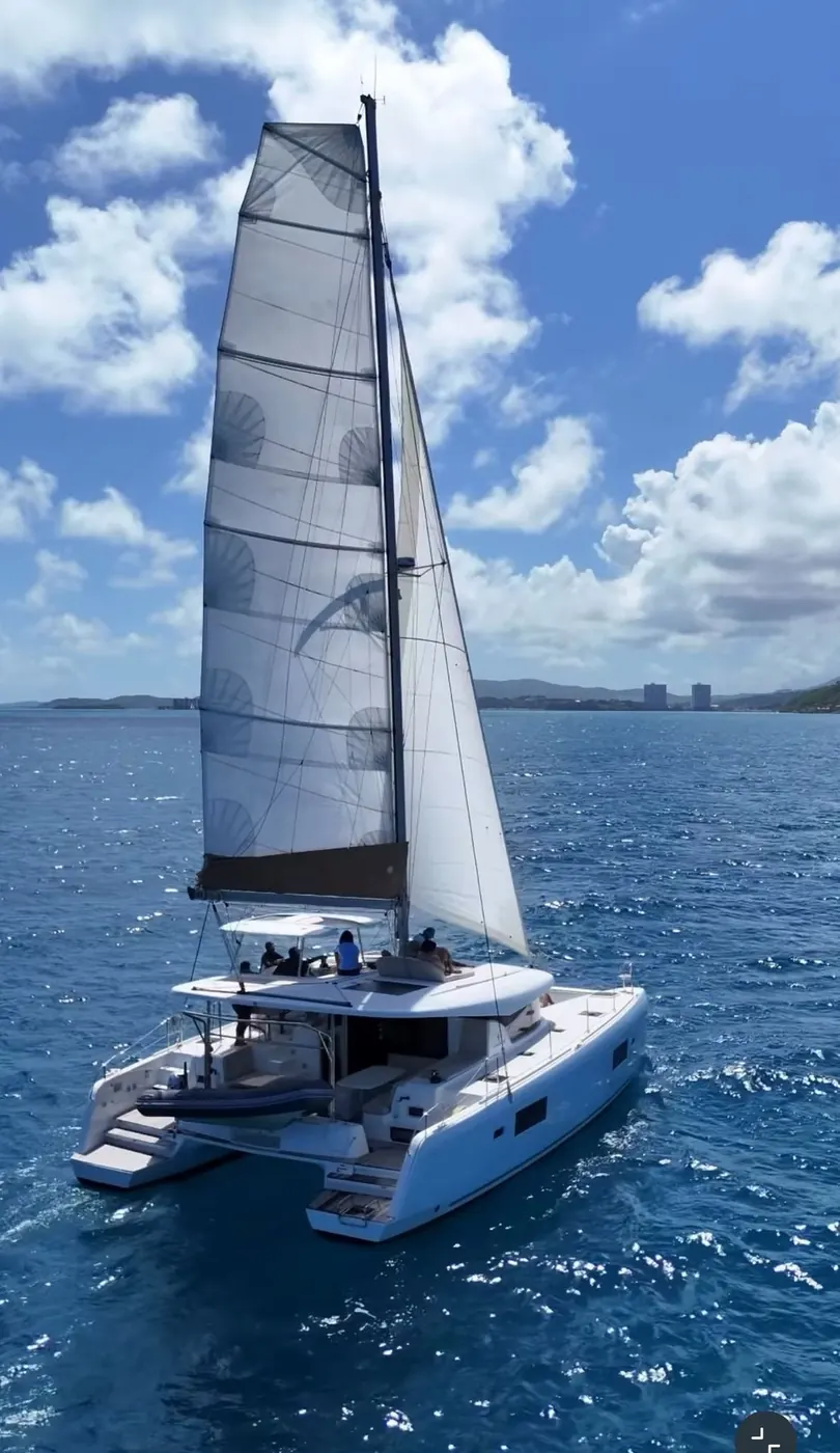 Private catamaran charter with no shared groups aboard