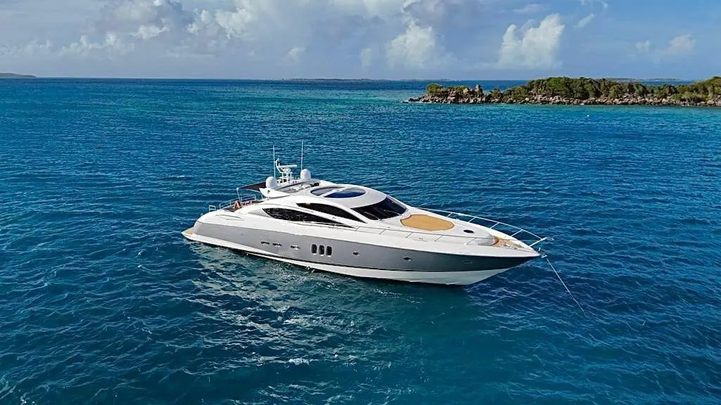 Sunseeker 82ft yacht in the Boating Puerto Rico fleet